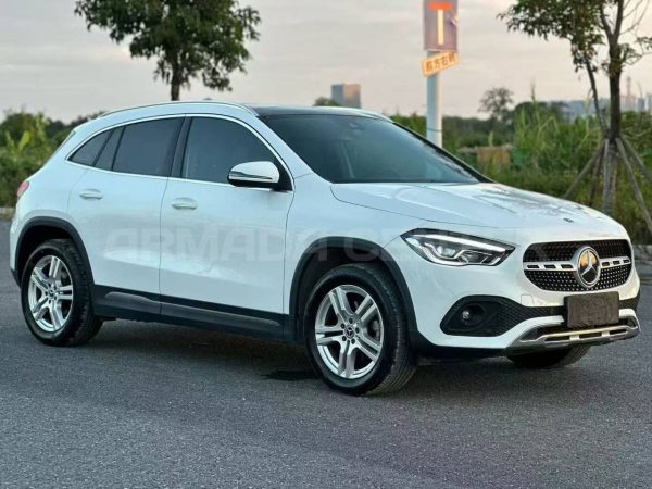 Mercedes-Benz GLB200 1.3T FWD 2022