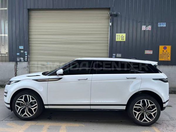 Land Rover Range Rover Evoque L Luxury Edition 2022 Side View