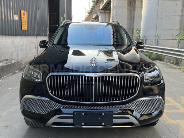 Mercedes-Benz Maybach GLS480 Front View