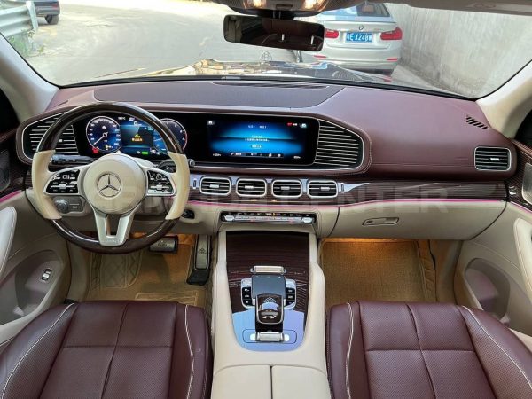 Mercedes-Benz Maybach GLS480 Rear View