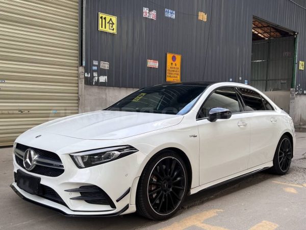 Mercedes-Benz AMG A35L 4MATIC 2.0T (основное фото)