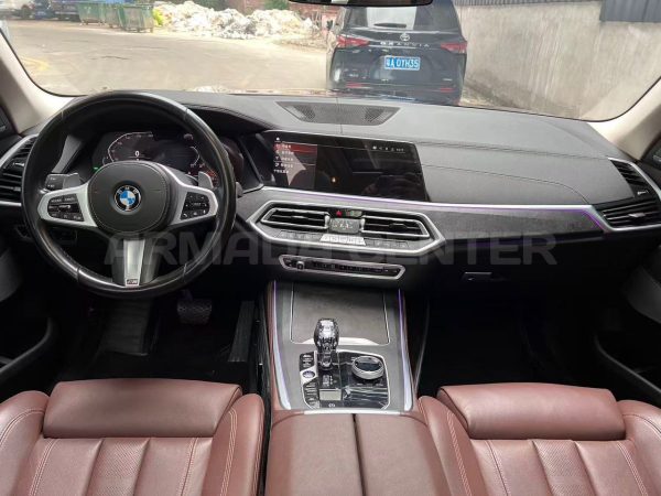 BMW X5 xDrive 40i M Sport Package 2021 Detail View