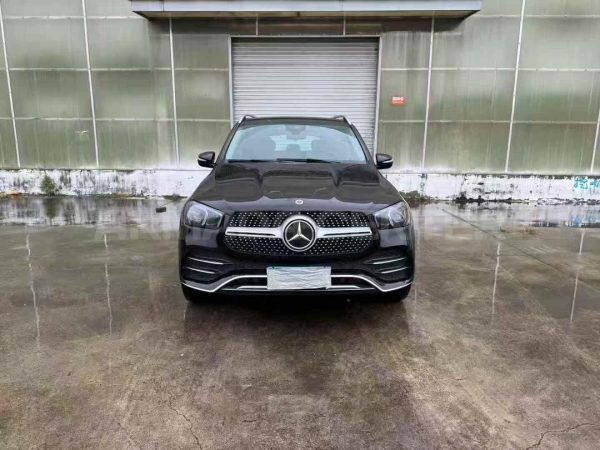 Mercedes-Benz GLE350 2.0T 4MATIC Fashion Edition Front View