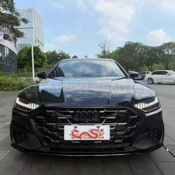 Audi A7L 45 TFSI Quattro 2.0T 2024 Front View