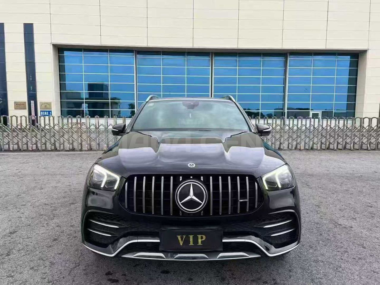 Mercedes-Benz AMG GLE53 4MATIC+ 3.0T 2021 Front View