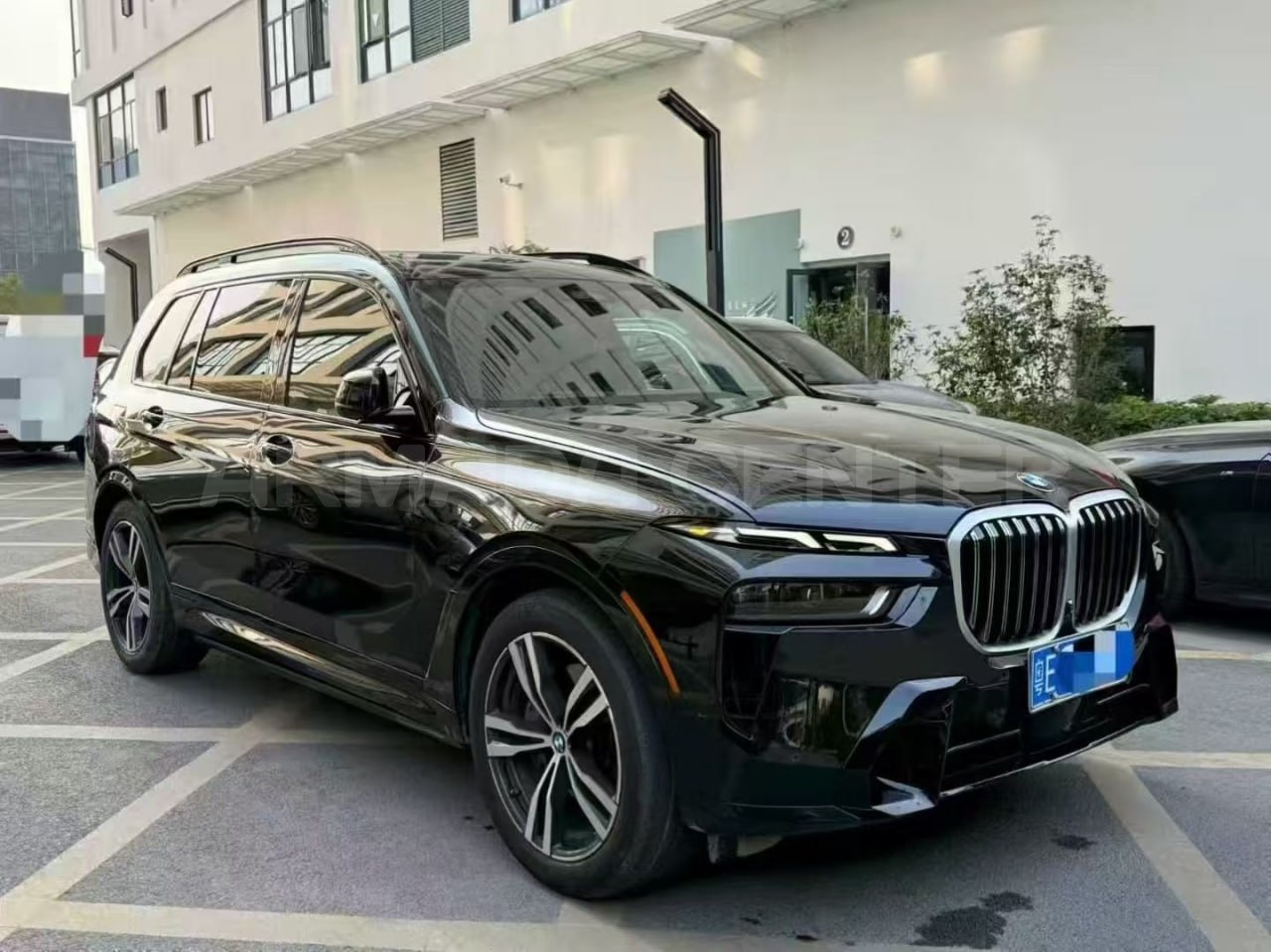 BMW X7 xDrive40i M Sport Package 2023