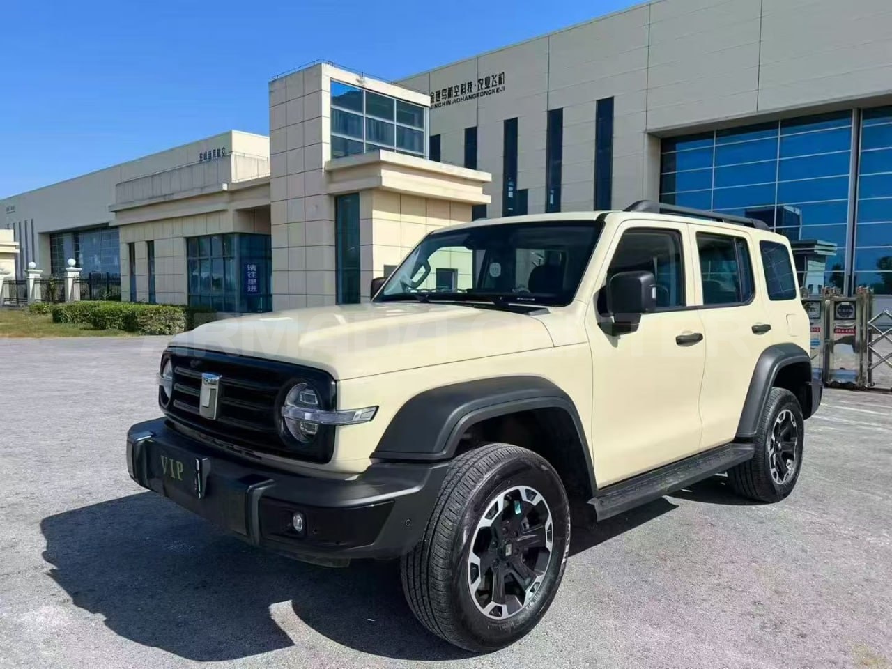 Tank 300 New Energy Hi4-T 2025 Side View