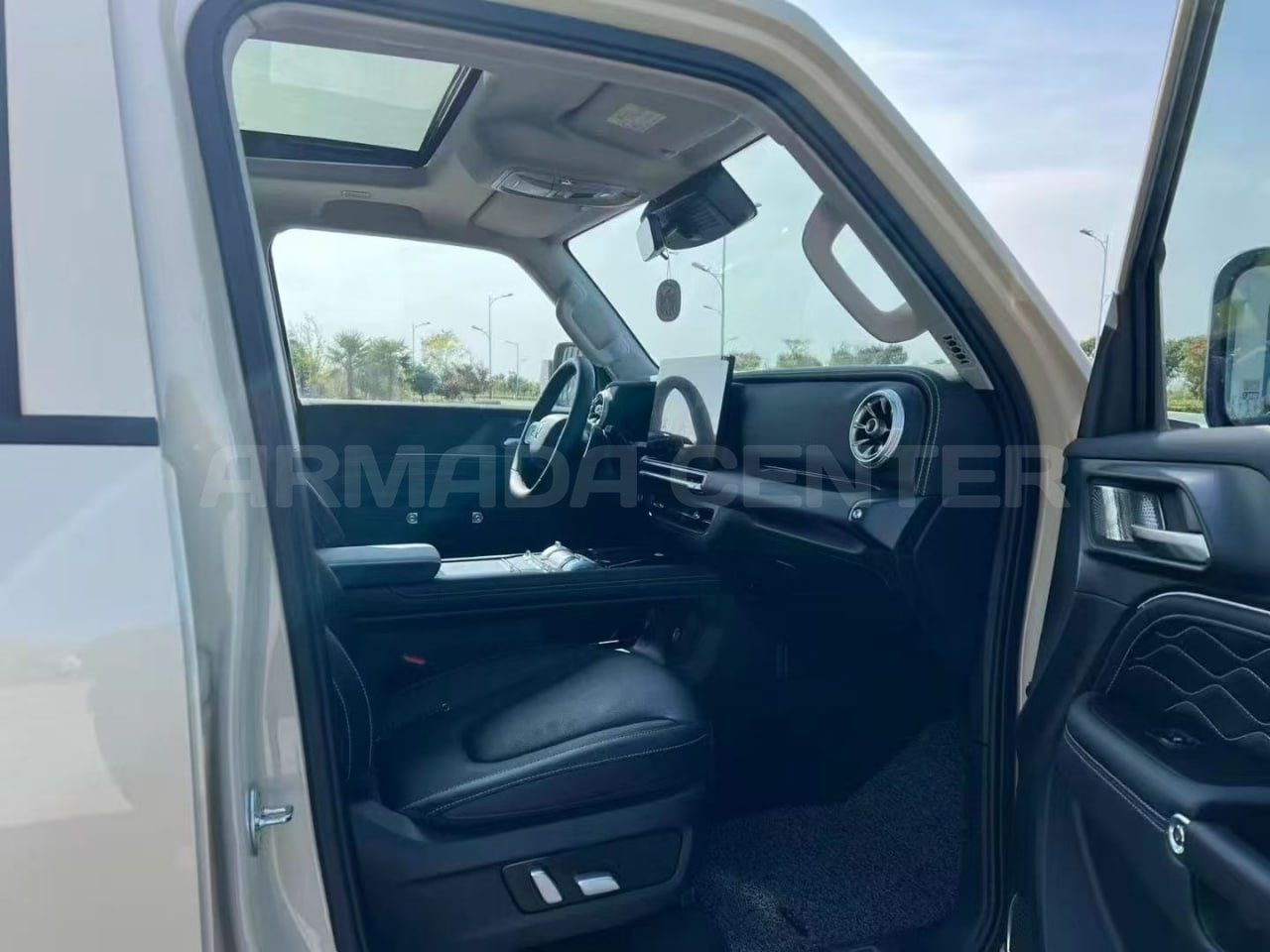 Tank 300 New Energy Hi4-T 2025 Additional View