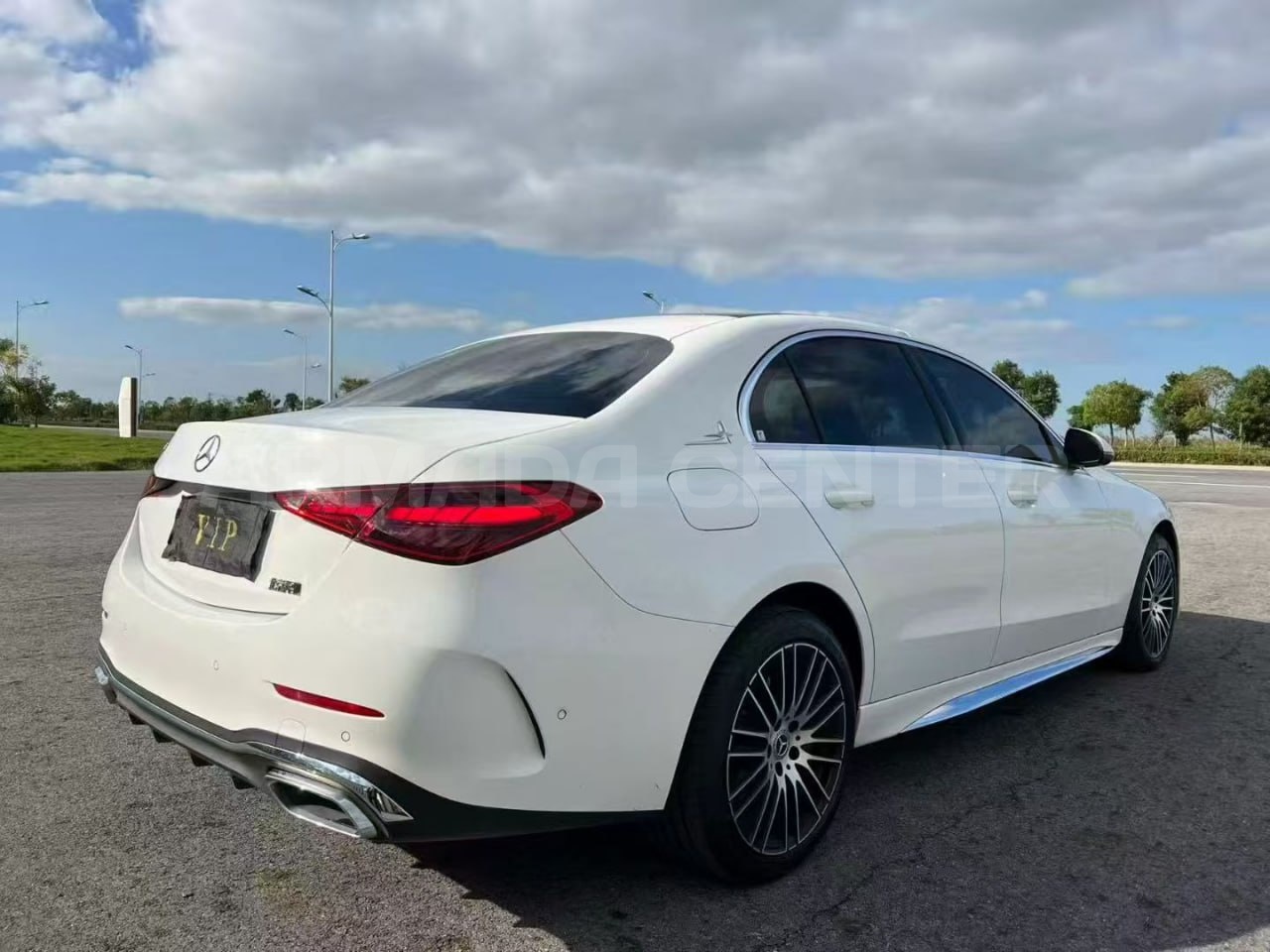 Mercedes-Benz C 260 L 2025 Interior