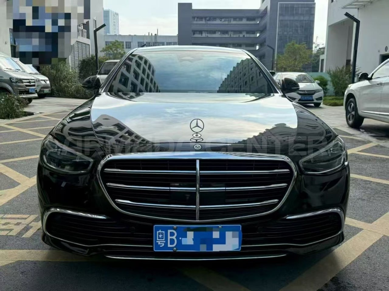 Mercedes-Benz S400 L Business Edition Side View