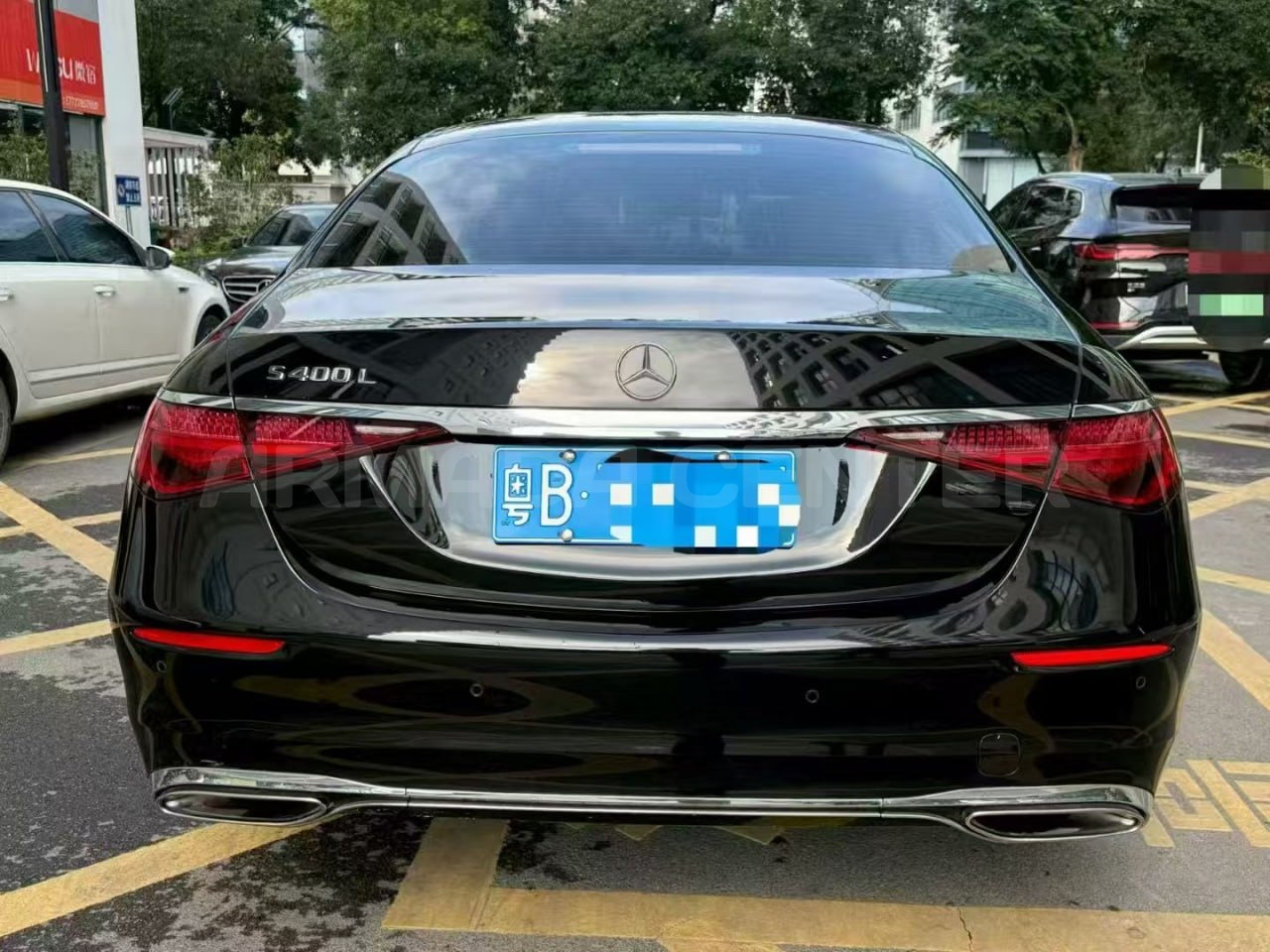 Mercedes-Benz S400 L Business Edition Detail View 3