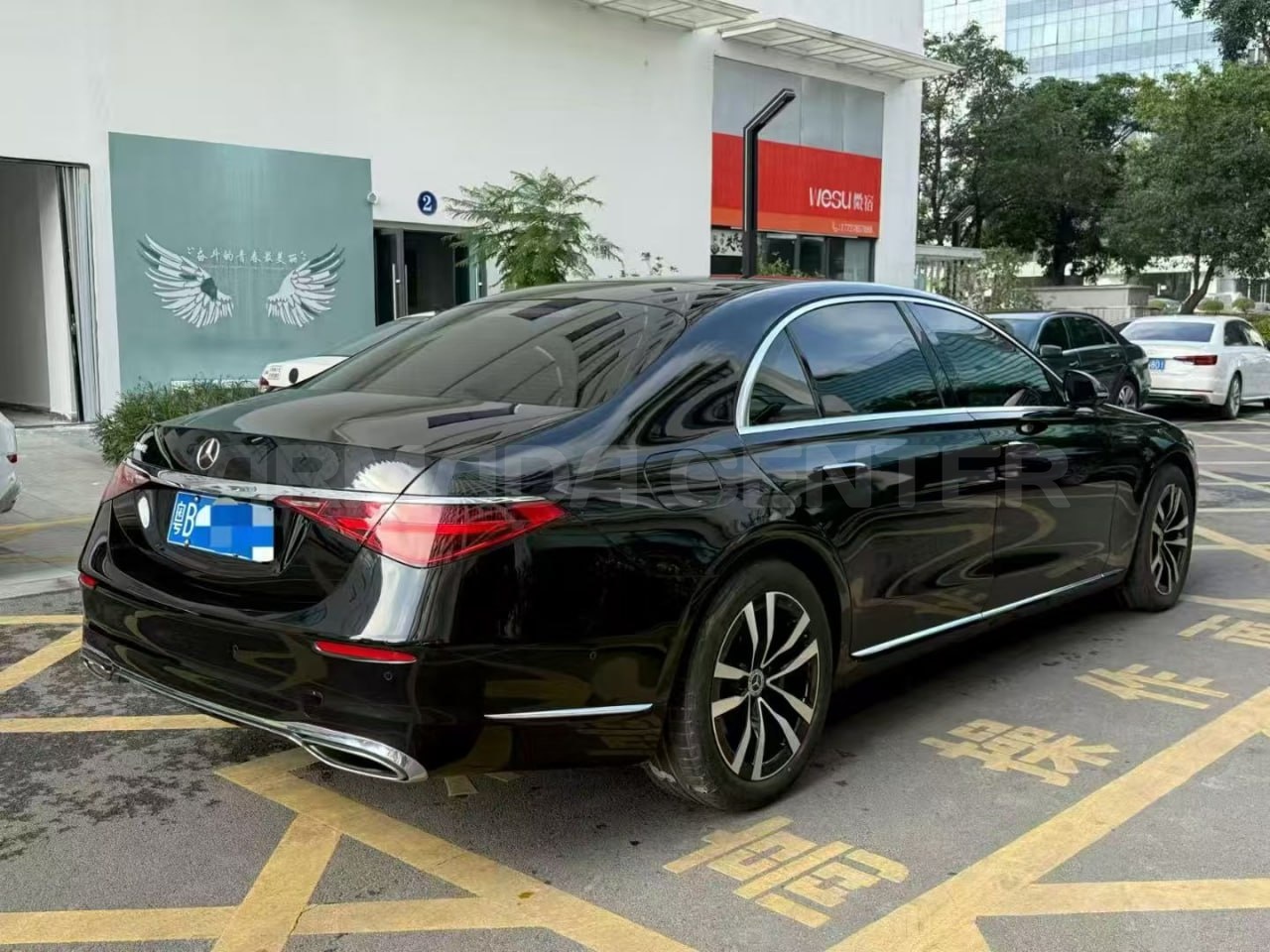 Mercedes-Benz S400 L Business Edition Detail View 4