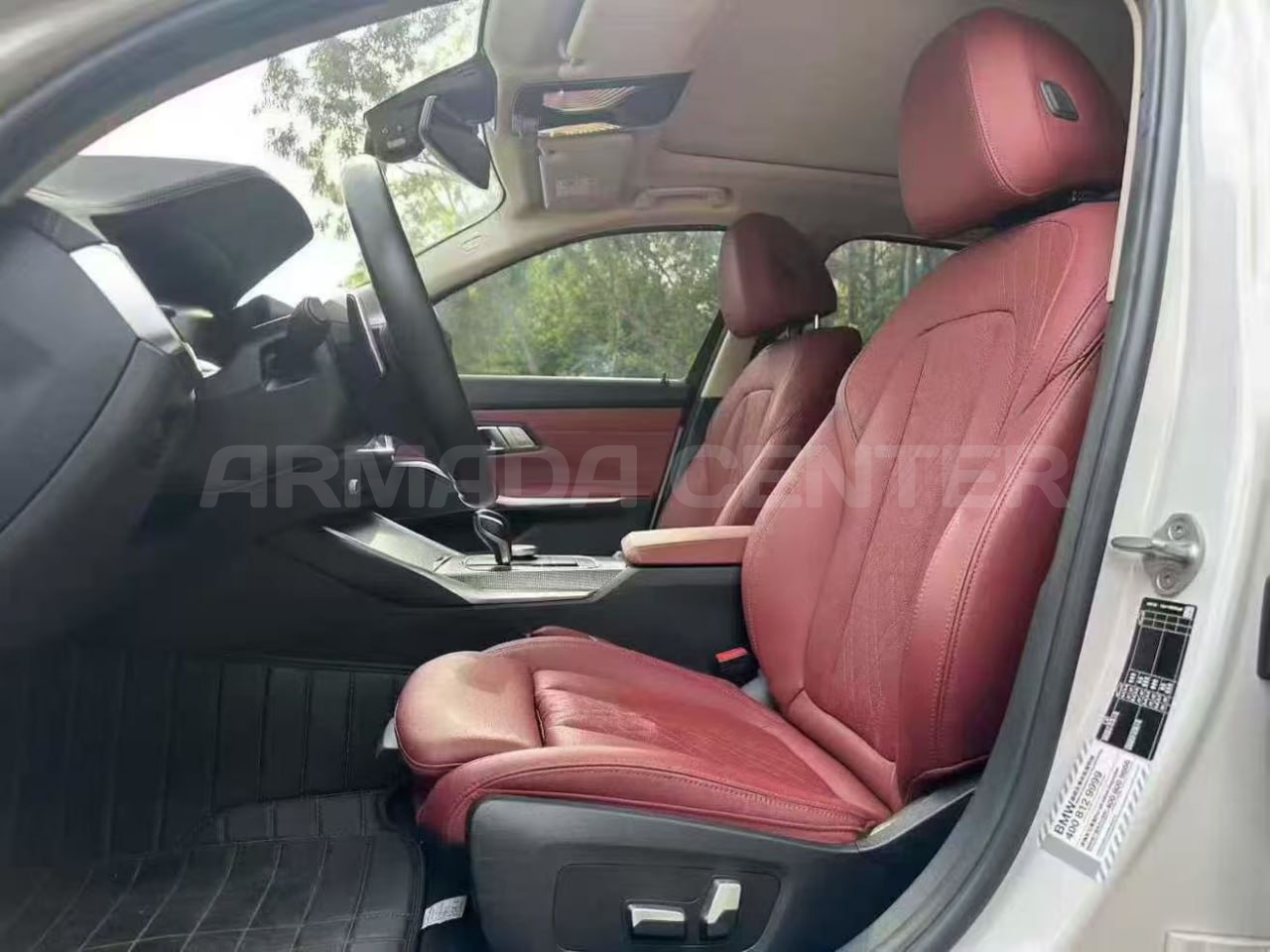 BMW 325Li M Sport Package 2022 Detail View