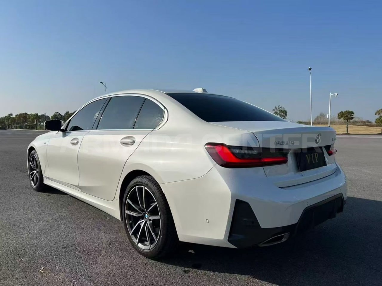 BMW 325Li M Sport Package 2023 Interior