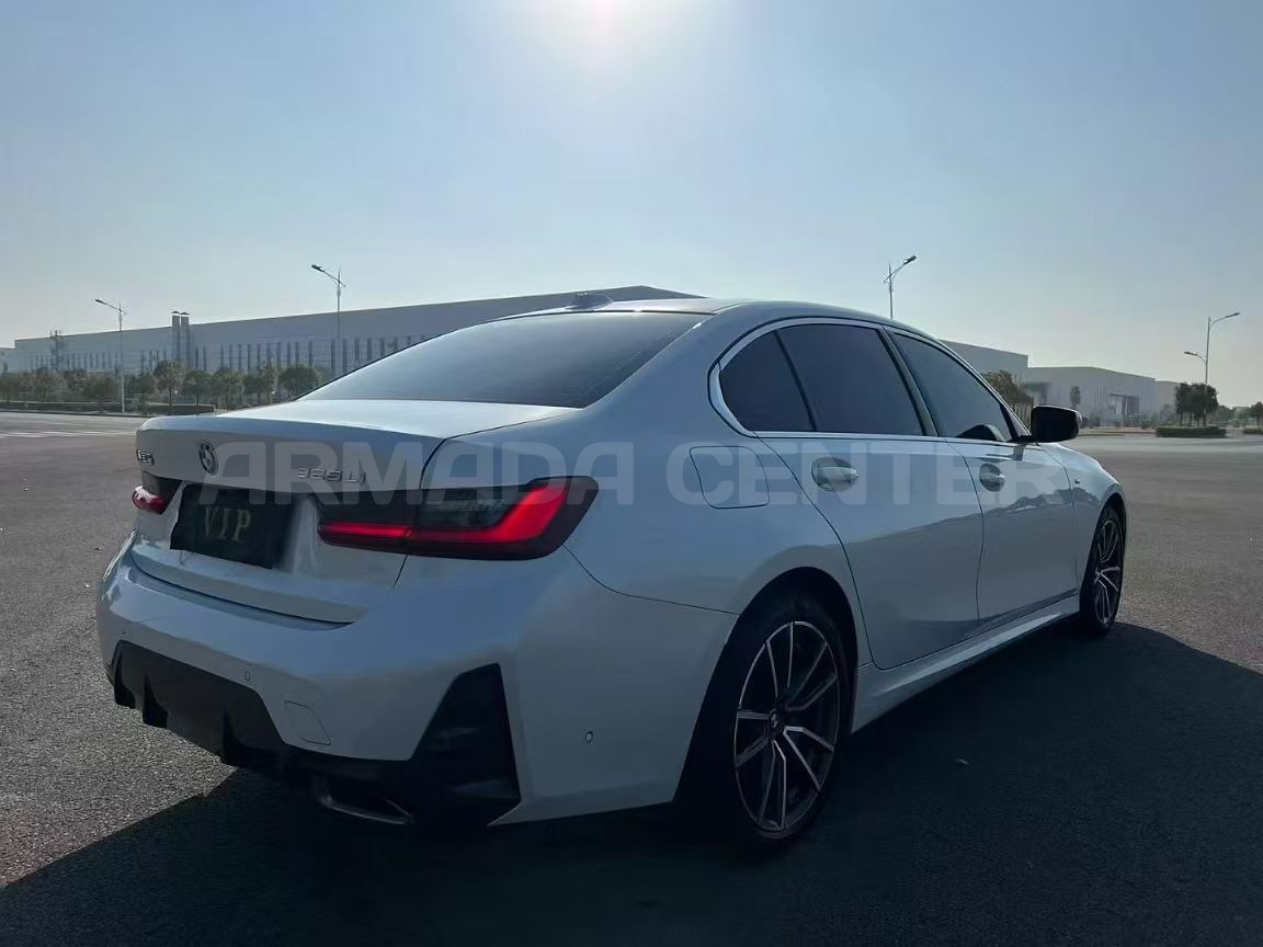 BMW 325Li M Sport Package 2023 Rear View