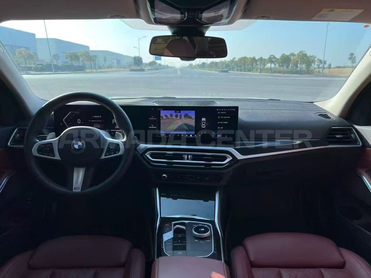 BMW 325Li M Sport Package 2023 Additional View