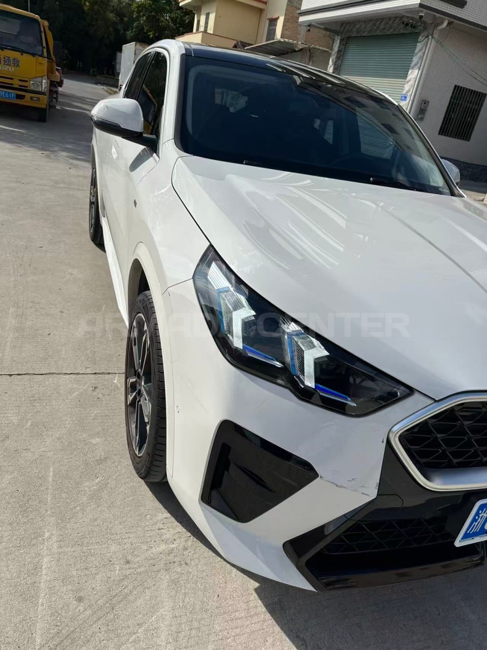 BMW X2 sDrive25i M Sport Package 2024 Side View