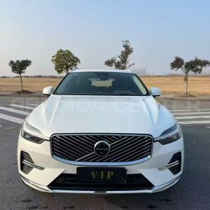 Volvo XC60 B5 Quadruple Elite Edition