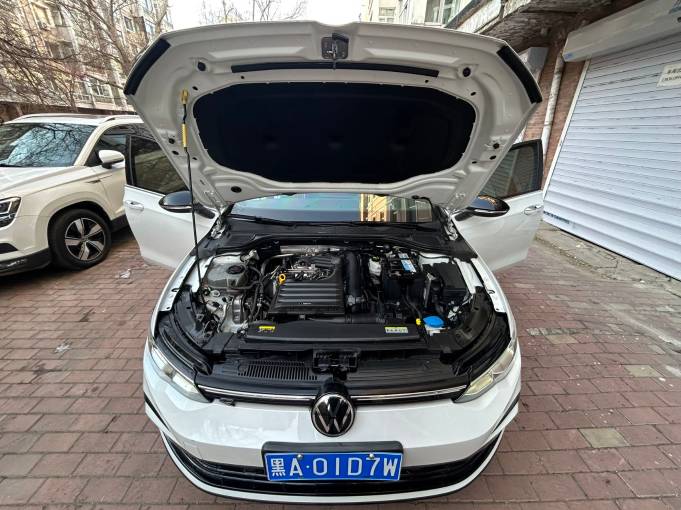 Volkswagen Golf 22 Volkswagen Golf 8 R -line 1.4T 150HP 2WD 2021 — изображение 19