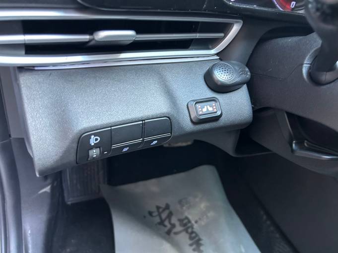 Hyundai Elantra Elite 1.5L 115HP 2WD 2022 — изображение 13