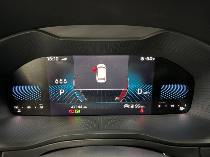 Skoda Karoq 1.4T 150HP 2WD 2022 — изображение 16