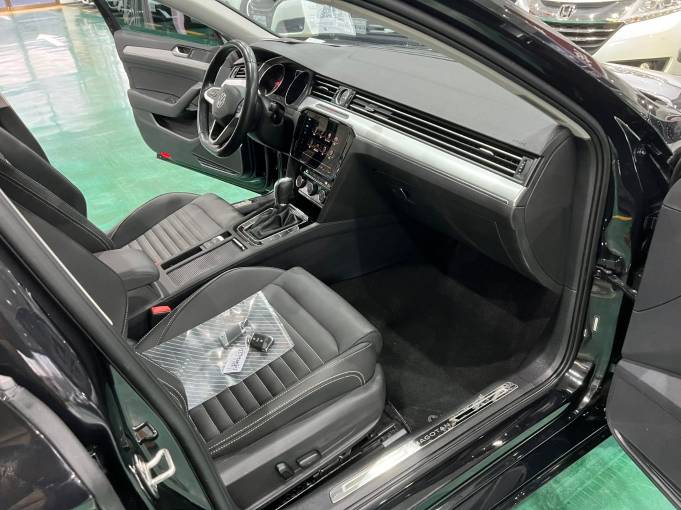 Volkswagen Magotan 1.4T 150HP 2WD 2020 | VIN 096657 — изображение 19