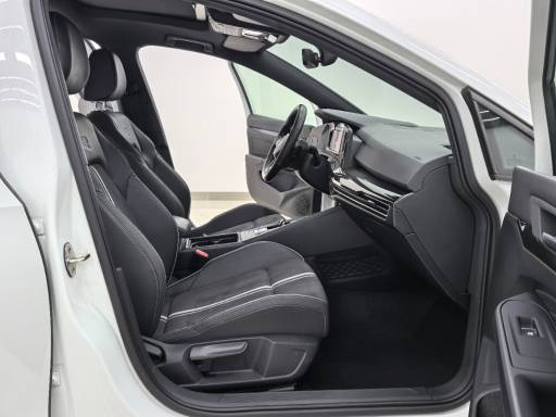 Volkswagen Golf 1.4T 150HP 2WD 2023 | VIN 307705 — изображение 14