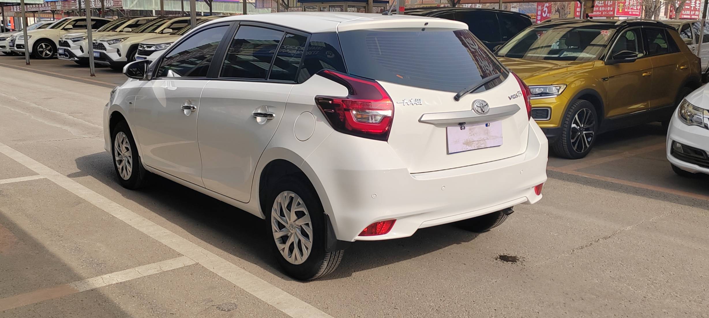 Toyota Vios 1.5L 112HP 2WD 2023 — изображение 2