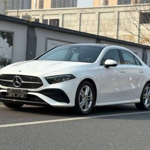 Mercedes-Benz A180L 1.3T 136HP 2WD 2024
