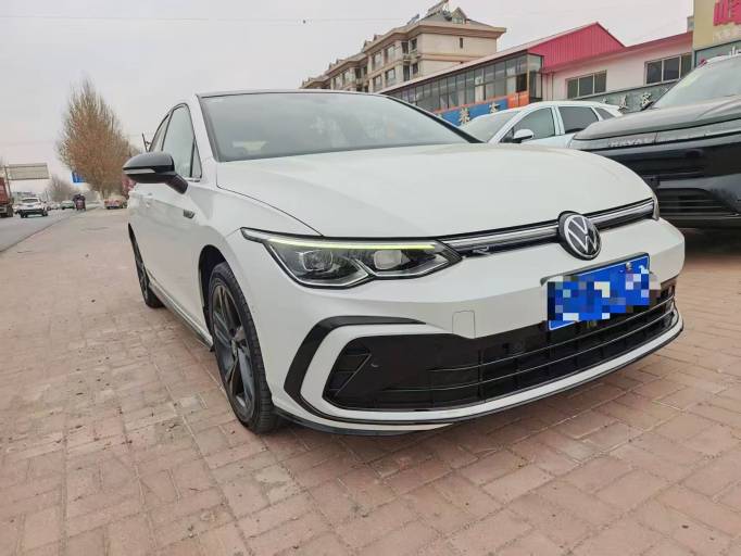 Volkswagen Golf Volkswagen Golf R -lien 1.4T 150HP 2WD 2022 — изображение 4