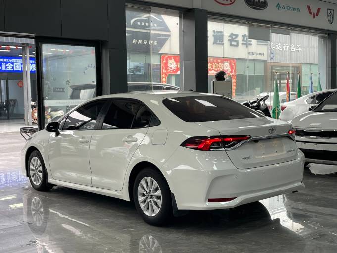 Toyota Corolla 21 TNGA CVT Elite Edition 1.5L 121HP 2WD 2021 — изображение 5