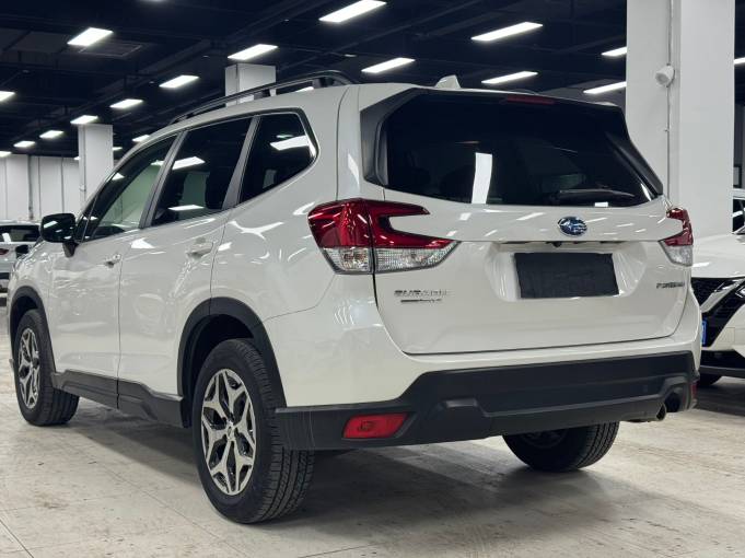 Subaru Forester 2.0L 154HP 4WD 2022 — изображение 5