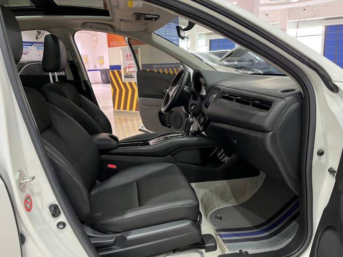 Honda Vezel 1.5L 131HP 2WD 2020 | VIN 049425 — изображение 16