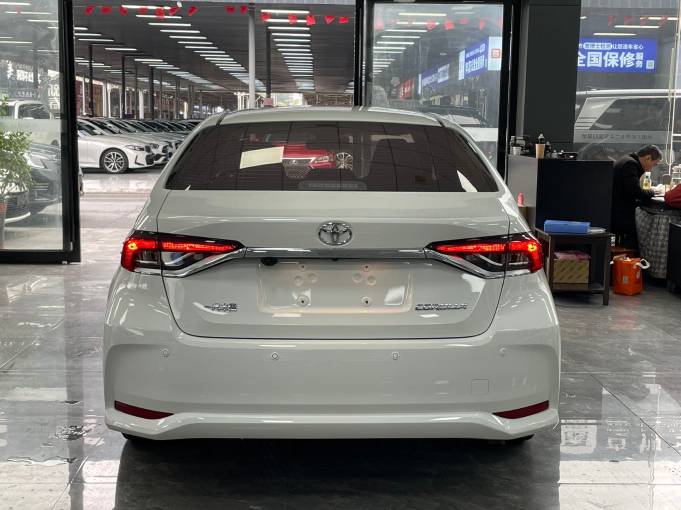 Toyota Corolla 21 TNGA CVT Elite Edition 1.5L 121HP 2WD 2021 — изображение 6