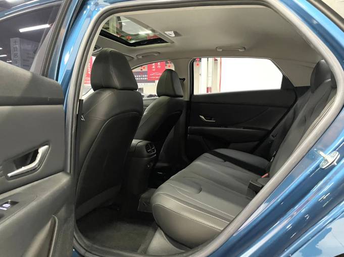 Hyundai Elantra 1.5L 115HP 2WD 2022 | VIN 188967 — изображение 15