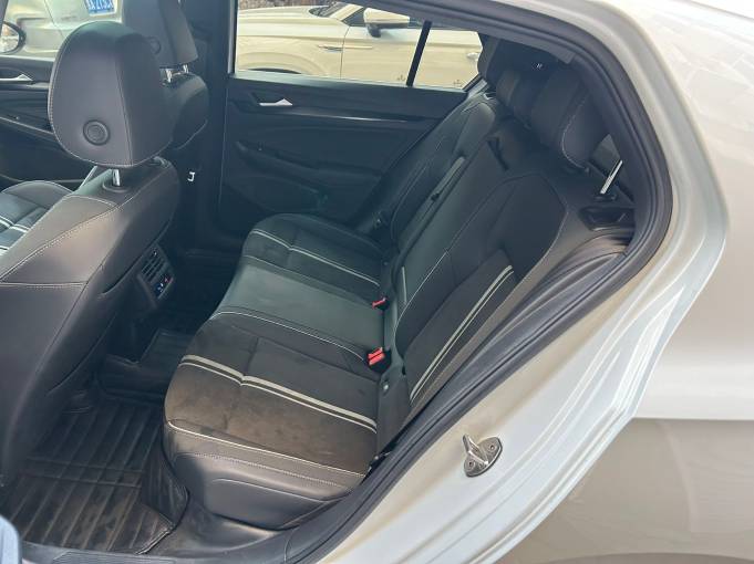 Volkswagen Golf 22 Volkswagen Golf 8 R -line 1.4T 150HP 2WD 2021 — изображение 12