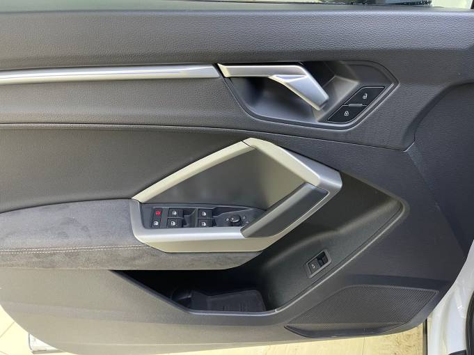 Audi Q3 1.4T 150HP 2WD 2023 | VIN 760809 — изображение 17