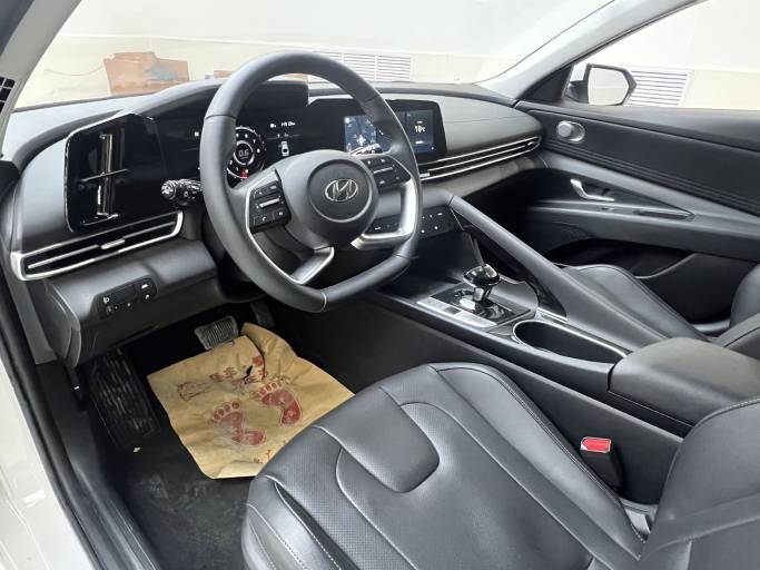 Hyundai Elantra 1.5L 115HP 2WD 2022 | VIN 195044 — изображение 19