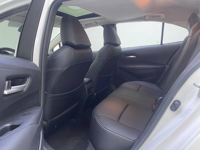 Toyota Corolla 1.2T 115HP 2WD 2021 — изображение 7