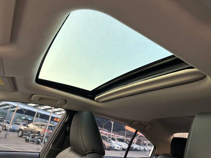 Toyota Corolla 1.2T 116HP 2WD 2022 | VIN 482219 — изображение 14