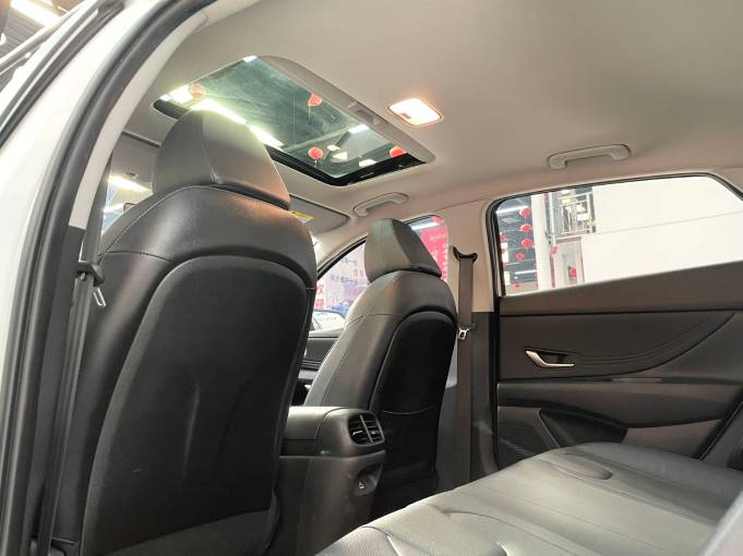 Hyundai Elantra 1.5L 115HP 2WD 2022 | VIN 261684 — изображение 21