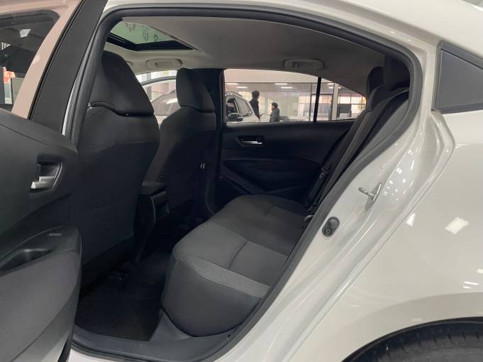 Toyota Corolla 21 TNGA CVT Elite Edition 1.5L 121HP 2WD 2021 — изображение 8