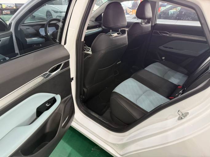 Geely Emgrand 1.4T 141HP 2WD 2022 | VIN 076979 | Арт. CCYD4450 | ID 13679 — изображение 11