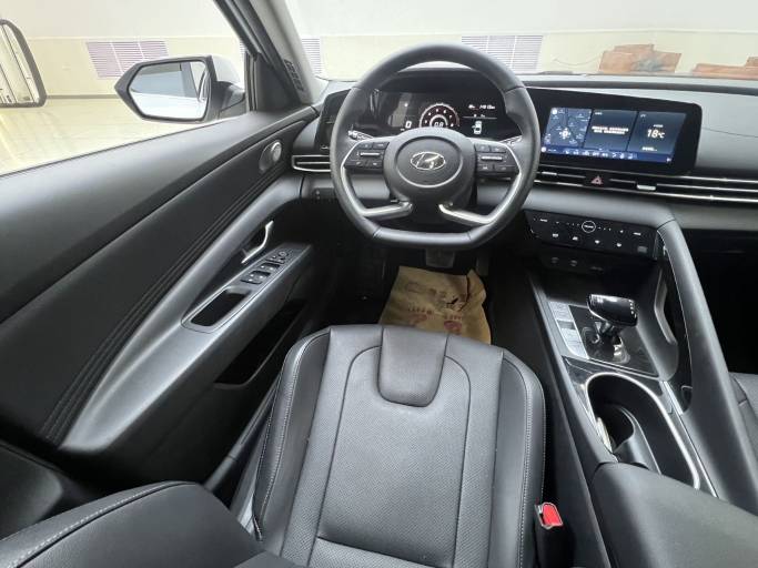 Hyundai Elantra 1.5L 115HP 2WD 2022 | VIN 195044 — изображение 24