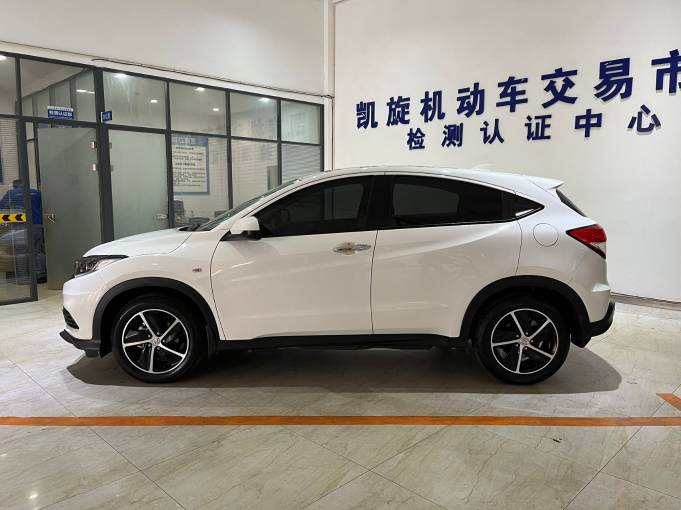 Honda Vezel 1.5L 131HP 2WD 2020 | VIN 021834 — изображение 3