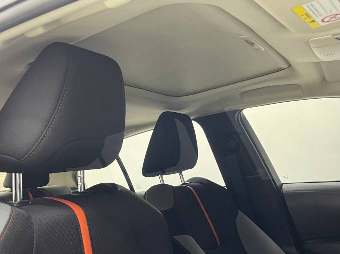 Toyota Corolla 1.2T 116HP 2WD 2021 | VIN 458675 — изображение 18