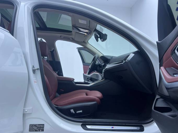 BMW 320Li 2.0T 156HP 2WD 2022 | VIN 207123 — изображение 12