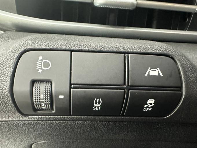 Hyundai Elantra 1.5L 115HP 2WD 2022 | VIN 253047 — изображение 10