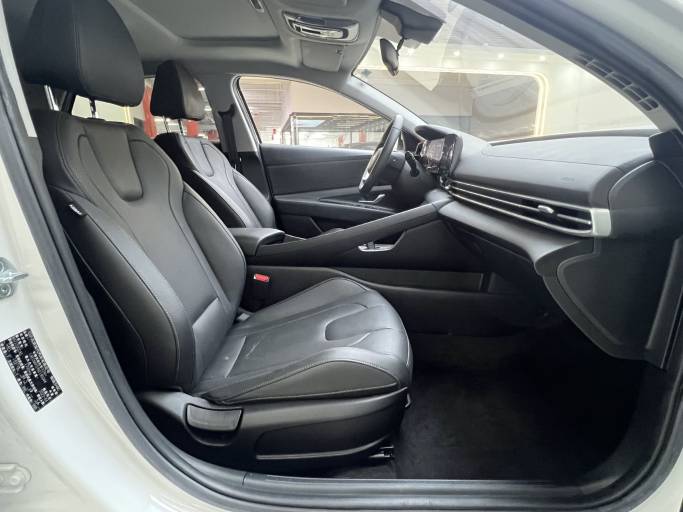 Hyundai Elantra 1.5L 115HP 2WD 2022 | VIN 195044 — изображение 10