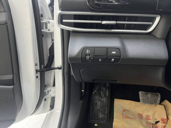 Hyundai Elantra 1.5L 115HP 2WD 2022 | VIN 195044 — изображение 17